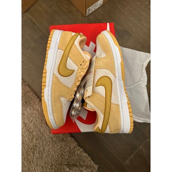 Nike dunk low LX celestial gold / wheat gold-sail 7.5W 6M - Picture 5 of 10
